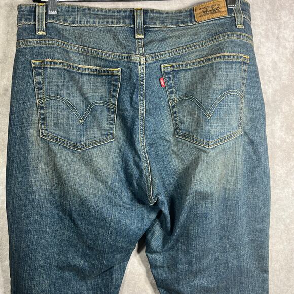 Levi's 515 Jeans Womens Size 18M Blue Medium Wash Denim Bootcut High Rise Casual - Picture 5 of 12